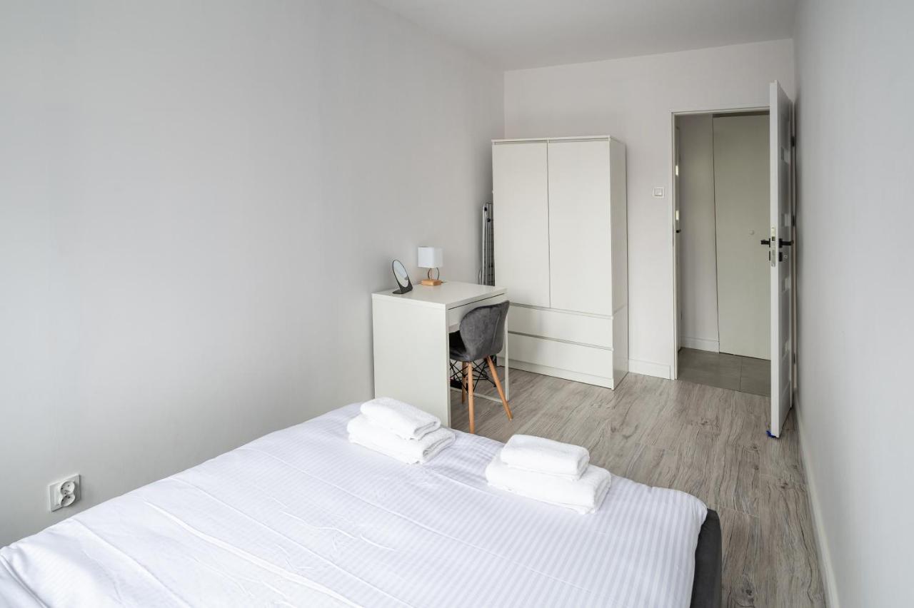 Wierzbno Modern Apartment Варшава Екстер'єр фото