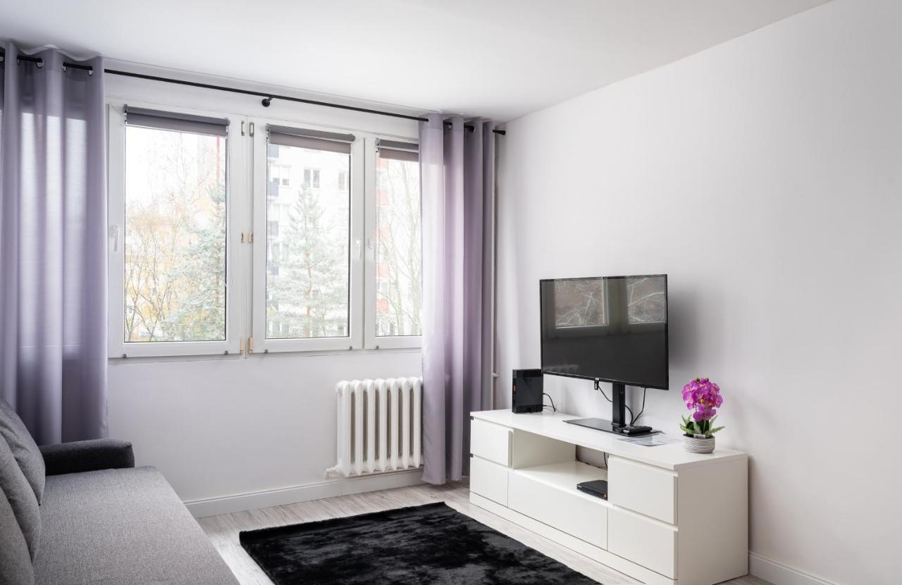 Wierzbno Modern Apartment Варшава Екстер'єр фото
