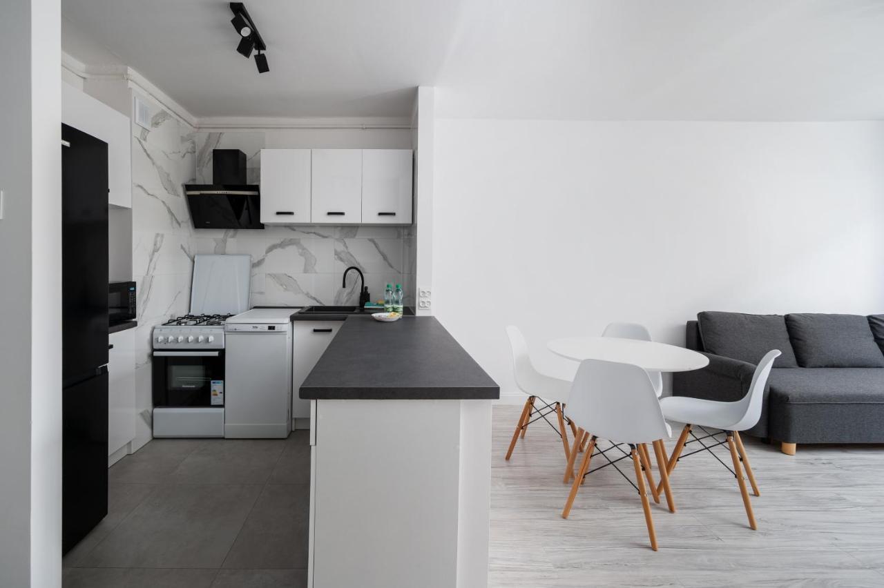 Wierzbno Modern Apartment Варшава Екстер'єр фото